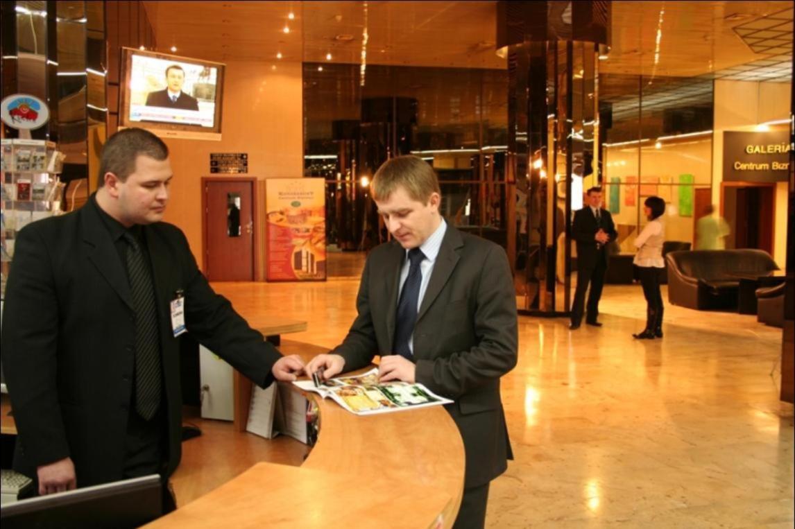Hotel Kongresowy Κίελτσε Εξωτερικό φωτογραφία